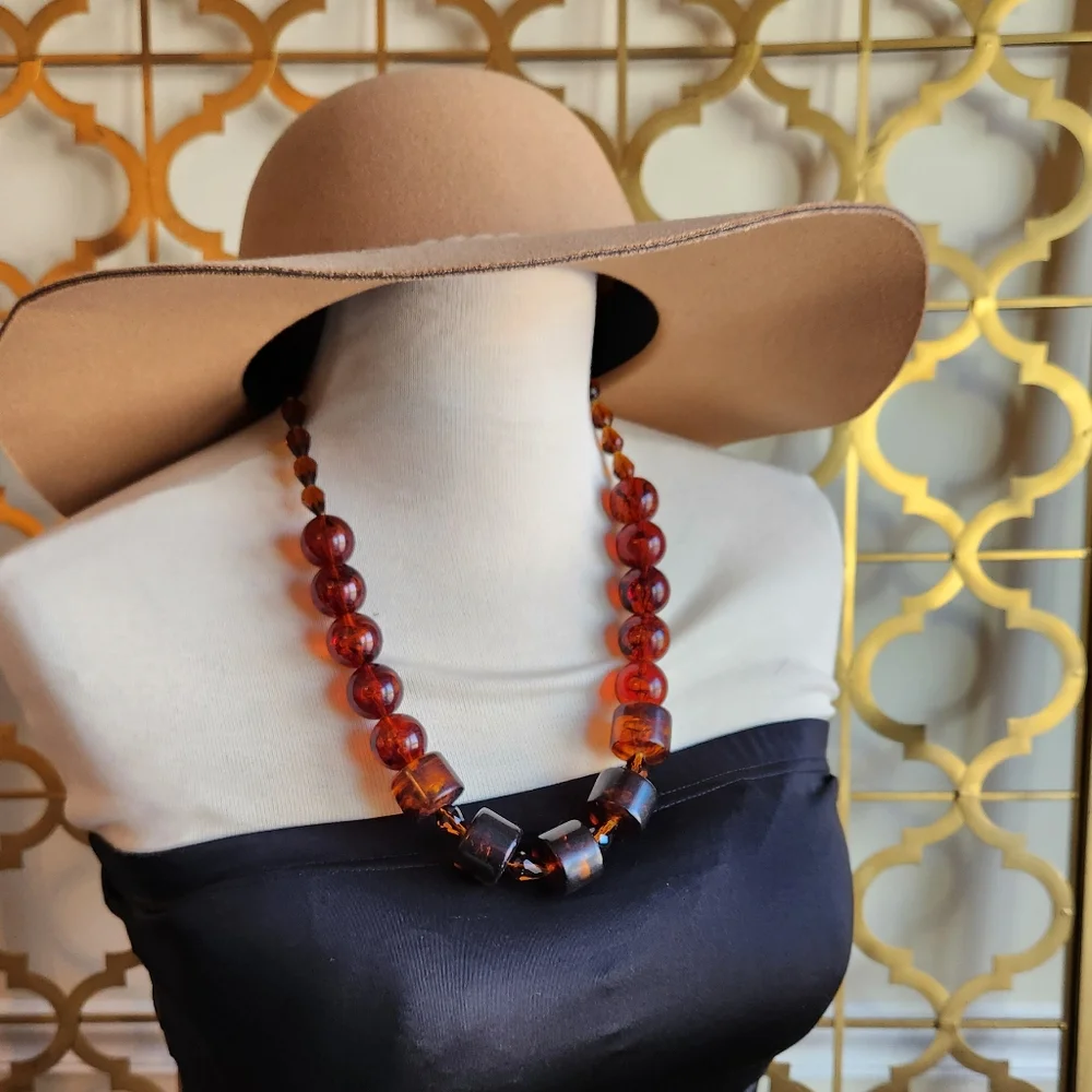 ✨️Chunky Vintage Brown Lucite Necklace - Tortoiseshell✨️ - Picture 5 of 15